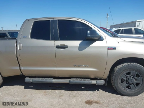 2007 Toyota Tundra SR5 with VIN 5TFBV54167X024430, listed as a IAAI auction lot 41776878 with 172,980 mi miles. Bid and sale history available at carsss.com. Image 13.