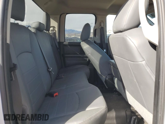 2019 Ram 1500 Classic Tradesman with VIN 1C6RR6FG6KS740333, listed as a Copart auction lot 43732445 with 27,254 mi miles and Salvage Title. Bid and sale history available at carsss.com. Image 10.