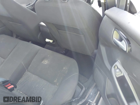 2017 Ford Focus SE with VIN 1FADP3F2XHL312253, listed as a IAAI auction lot 41480167 with 86,459 mi miles. Bid and sale history available at carsss.com. Image 8.