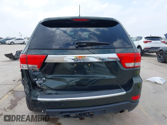 2011 Jeep Grand Cherokee Overland with VIN 1J4RR6GG4BC564913, listed as a IAAI auction lot 41910250 with 58,936 mi miles and . Bid and sale history available at DreamBid. Image 17.