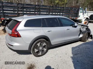 2025 Volvo V60 Cross Country Plus with VIN YV4L12WK6S2147393, listed as a Copart auction lot 48809165 with 0 mi miles and Salvage Title. Bid and sale history available at carsss.com. Image 3.