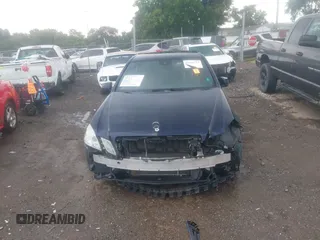 2013 Mercedes-Benz E 350 Luxury с VIN WDDHF5KB8DA763466, выставлен на аукционе IAAI как лот 42388714 с пробегом 109 323 миль миль и . История ставок и продаж доступна на DreamBid. Изображение 13.