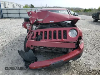 2015 Jeep Patriot Latitude z VIN 1C4NJRFB8FD207205, wystawiony jako Copart lot #58723655 z przebiegiem 181 649 mil mil oraz Szkoda całkowita • Salvage title. Historia ofert i sprzedaży dostępna na DreamBid. Obrazek 5.