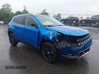 2021 Jeep Compass Limited with VIN 3C4NJDCB1MT553336, listed as a IAAI auction lot 42274150 with 85,325 mi miles and . Bid and sale history available at DreamBid. Image 1.