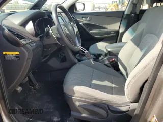 2017 Hyundai Santa Fe 2.4L z VIN 5NMZTDLB4HH015065, wystawiony jako Copart lot #53578145 z przebiegiem 123 462 mil mil oraz Czysty tytuł • Clean title. Historia ofert i sprzedaży dostępna na DreamBid. Obrazek 7.