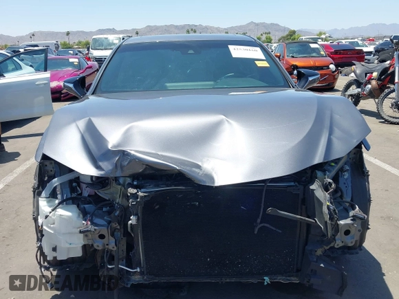 2020 Lexus ES 350 with VIN 58ADZ1B19LU056460, listed as a IAAI auction lot 42530160 with 26,116 mi miles and . Bid and sale history available at DreamBid. Image 13.