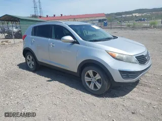 2012 Kia Sportage LX with VIN KNDPB3A21C7230202, listed as a IAAI auction lot 42105239 with 175,518 mi miles. Bid and sale history available at carsss.com. Image 1.