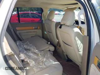 2007 Lincoln MKX with VIN 2LMDU68C37BJ02232, listed as a IAAI auction lot 42305055 with Not provided miles and . Bid and sale history available at DreamBid. Image 8.