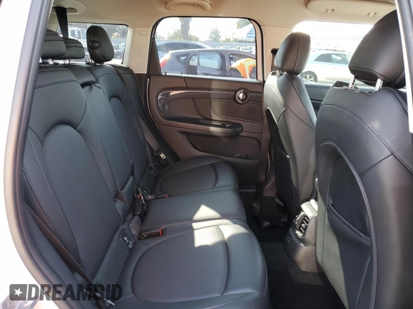2019 MINI Countryman Cooper S с VIN WMZYT3C55K3E96002, выставлен на аукционе Copart как лот 43080985 с пробегом Не указан миль и Списание • Salvage title. История ставок и продаж доступна на DreamBid. Изображение 10.