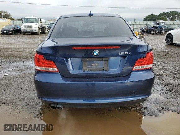 2012 BMW 1 Series 128i with VIN WBAUP7C58CVP23824, listed as a Copart auction lot 85581654 with 81,587 mi miles and Salvage title. Bid and sale history available at DreamBid. Image 6.