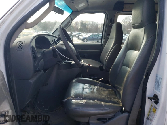 2007 Ford Econoline Cargo Commercial with VIN 1FTNE24W07DA41331, listed as a Copart auction lot 42736005 with 258,069 mi miles and Clean title. Bid and sale history available at DreamBid. Image 7.