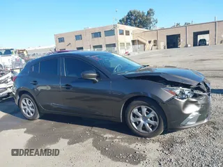 2015 Mazda 3 i Sport with VIN 3MZBM1K72FM229649, listed as a IAAI auction lot 41346541 with 155,940 mi miles and . Bid and sale history available at DreamBid. Image 13.