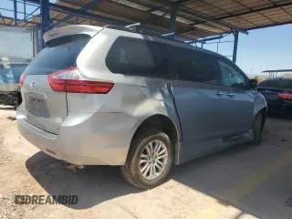 2017 Toyota Sienna XLE Auto Access Seat with VIN 5TDYZ3DC8HS838428, listed as a Copart auction lot 61924935 with 93,836 mi miles and Salvage title. Bid and sale history available at DreamBid. Image 3.