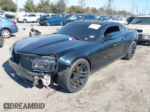 2010 Chevrolet Camaro 2SS z VIN 2G1FK1EJ9A9137692, wystawiony jako IAAI lot #41605144 z przebiegiem 169 665 mil mil oraz . Historia ofert i sprzedaży dostępna na DreamBid. Obrazek 21.