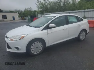 2013 Ford Focus SE z VIN 1FADP3F23DL288257, wystawiony jako Copart lot #55800965 z przebiegiem 105 160 mil mil oraz Szkoda całkowita • Salvage title. Historia ofert i sprzedaży dostępna na DreamBid. Obrazek 1.