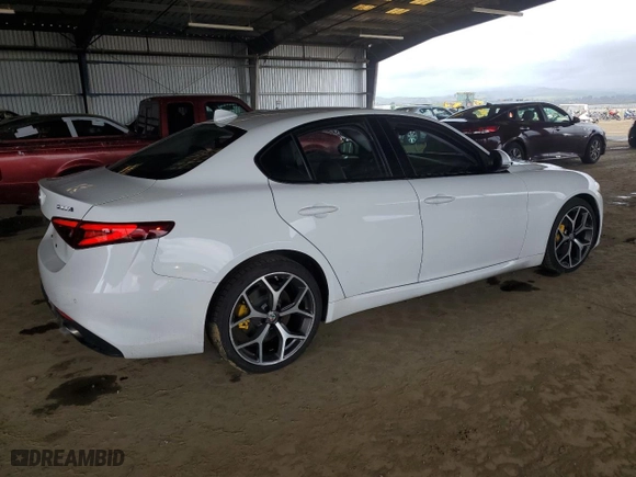 2018 Alfa Romeo Giulia Ti Sport with VIN ZARFAEEN0J7583788, listed as a Copart auction lot 51372755 with 84,668 mi miles and Clean Title. Bid and sale history available at carsss.com. Image 3.
