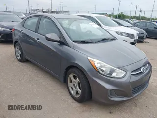 2016 Hyundai Accent SE z VIN KMHCT4AE9GU967632, wystawiony jako IAAI lot #42145390 z przebiegiem 89 350 mil mil oraz . Historia ofert i sprzedaży dostępna na DreamBid. Obrazek 1.