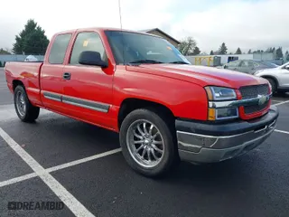 2005 Chevrolet Silverado 1500 LS with VIN 1GCEC19V45Z303254, listed as a IAAI auction lot 41038491 with NaN miles. Bid and sale history available at carsss.com. Image 1.