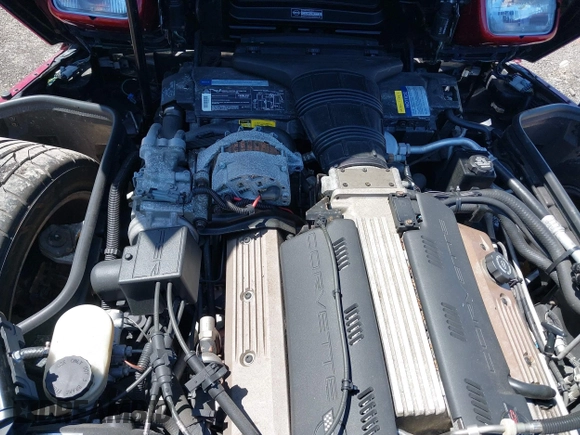 1992 Chevrolet Corvette with VIN 1G1YY23P4N5102033, listed as a IAAI auction lot 42146635 with 67,766 mi miles. Bid and sale history available at carsss.com. Image 10.