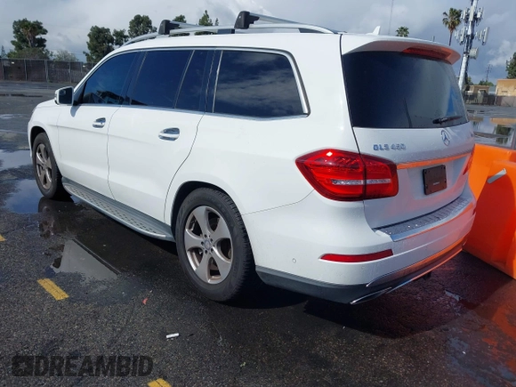 2017 Mercedes-Benz GLS 450 z VIN 4JGDF6EE7HA747250, wystawiony jako IAAI lot #41777687 z przebiegiem 121 103 mil mil oraz . Historia ofert i sprzedaży dostępna na DreamBid. Obrazek 3.
