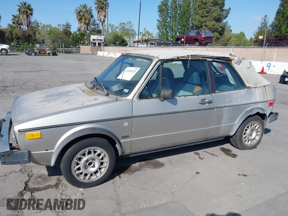 1985 Volkswagen Golf с VIN WVWCA0158FK023995, выставлен на аукционе IAAI как лот 42141623 с пробегом 101 111 миль миль и . История ставок и продаж доступна на DreamBid. Изображение 6.