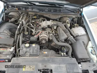 2008 Mercury Grand Marquis LS with VIN 2MEFM75V28X627449, listed as a Copart auction lot 89324365 with 154,709 mi miles and Salvage Title. Bid and sale history available at DreamBid. Image 11.