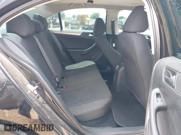 2015 Volkswagen Jetta SE с VIN 3VWD07AJ6FM404344, выставлен на аукционе IAAI как лот 42517279 с пробегом 115 413 миль миль и . История ставок и продаж доступна на DreamBid. Изображение 8.