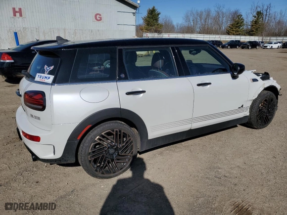 2024 MINI Clubman Cooper S with VIN WMWXJ1C02R2V49713, listed as a Copart auction lot 51705115 with 5,167 mi miles and Clean Title. Bid and sale history available at carsss.com. Image 3.