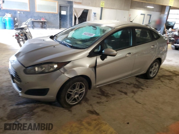 2018 Ford Fiesta SE with VIN 3FADP4BJ4JM100522, listed as a Copart auction lot 45223055 with 125,573 mi miles and Non Repairable. Bid and sale history available at DreamBid. Image 1.