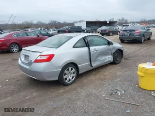 2007 Honda Civic Cpe LX with VIN 2HGFG12607H515620, listed as a IAAI auction lot 41510065 with 155,055 mi miles. Bid and sale history available at carsss.com. Image 6.