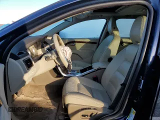 2012 Volvo XC70 T6 with VIN YV4902BZ1C1125860, listed as a Copart auction lot 85823194 with 177,584 mi miles and Salvage Title. Bid and sale history available at DreamBid. Image 7.