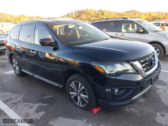 2019 Nissan Pathfinder SV with VIN 5N1DR2MM0KC623731, listed as a IAAI auction lot 40890326 with 110,608 mi miles. Bid and sale history available at carsss.com. Image 1.