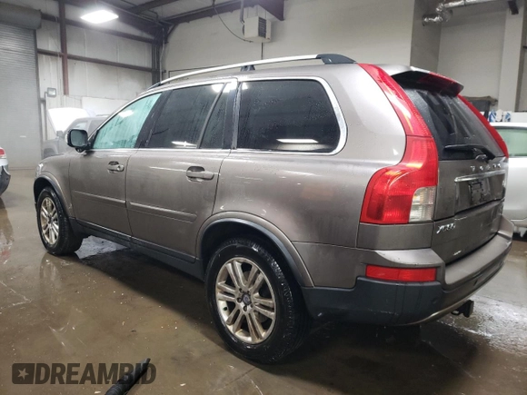 2012 Volvo XC90 with VIN YV4952CZ3C1627415, listed as a Copart auction lot 84728204 with 146,142 mi miles and Salvage Title. Bid and sale history available at carsss.com. Image 2.