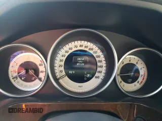 2014 Mercedes-Benz E 550 Sport with VIN WDDHF9BB2EA951053, listed as a Copart auction lot 41611445 with 89,124 mi miles and Salvage Title. Bid and sale history available at DreamBid. Image 9.