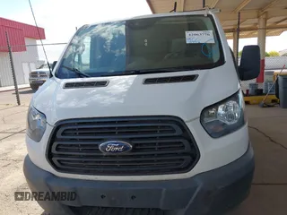 2018 Ford Transit z VIN 1FTYR1YM7JKB53325, wystawiony jako IAAI lot #42063776 z przebiegiem 108 912 mil mil oraz . Historia ofert i sprzedaży dostępna na DreamBid. Obrazek 12.