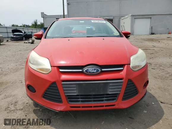 2013 Ford Focus SE with VIN 1FADP3F21DL260506, listed as a Copart auction lot 59738725 with 164,166 mi miles and Clean title. Bid and sale history available at DreamBid. Image 5.