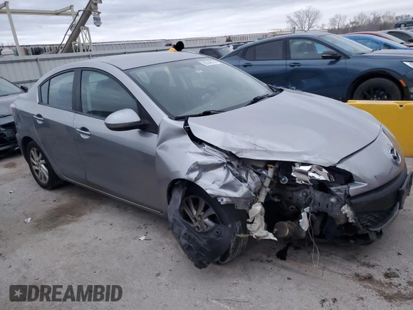 2012 Mazda 3 i Touring z VIN JM1BL1V72C1588543, wystawiony jako Copart lot #85246974 z przebiegiem 142 502 mil mil oraz Szkoda całkowita • Salvage title. Historia ofert i sprzedaży dostępna na DreamBid. Obrazek 4.