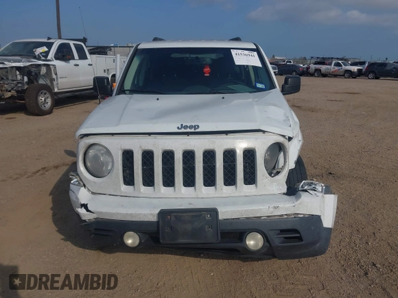2015 Jeep Patriot Sport with VIN 1C4NJPBB9FD410100, listed as a IAAI auction lot 41536941 with 145,386 mi miles. Bid and sale history available at carsss.com. Image 12.