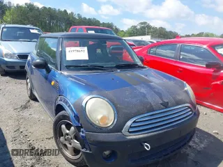 2008 MINI Hardtop with VIN WMWMF33538TU67798, listed as a IAAI auction lot 41978652 with 184,218 mi miles and . Bid and sale history available at DreamBid. Image 1.