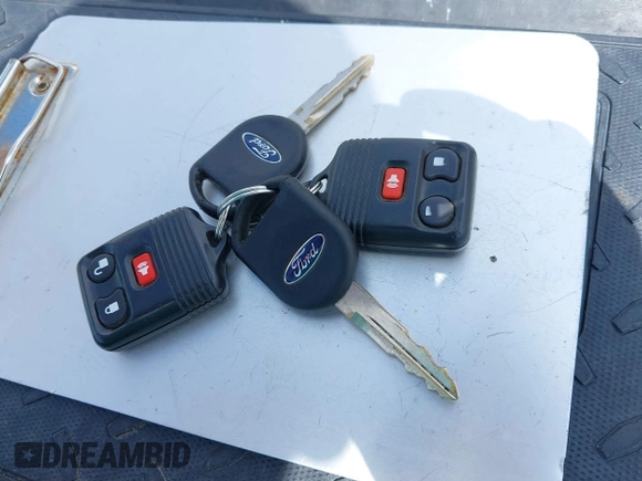 2004 Ford Explorer Sport Trac XLS z VIN 1FMZU77K64UA98358, wystawiony jako IAAI lot #42637743 z przebiegiem 158 359 mil mil oraz . Historia ofert i sprzedaży dostępna na DreamBid. Obrazek 11.