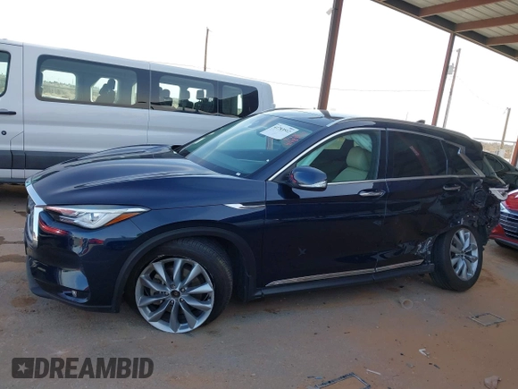 2019 Infiniti QX50 LUXE with VIN 3PCAJ5M19KF145236, listed as a IAAI auction lot 41783512 with 95,206 mi miles. Bid and sale history available at carsss.com. Image 14.