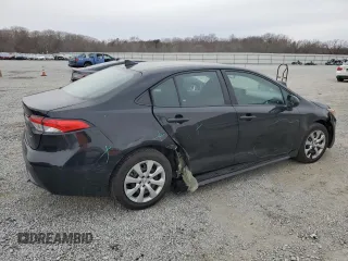 2022 Toyota Corolla LE with VIN 5YFEPMAE2NP352710, listed as a Copart auction lot 47871015 with 72,285 mi miles and Salvage Title. Bid and sale history available at carsss.com. Image 3.