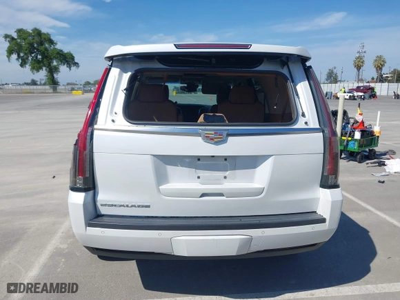 2016 Cadillac Escalade Platinum with VIN 1GYS3DKJ0GR421326, listed as a IAAI auction lot 41895557 with 78,398 mi miles. Bid and sale history available at carsss.com. Image 17.