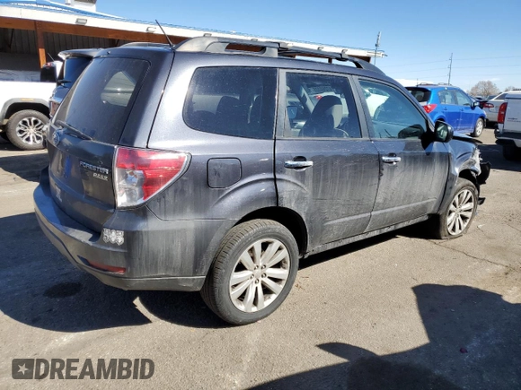 2013 Subaru Forester 2.5X Premium with VIN JF2SHADC8DH433103, listed as a Copart auction lot 47260325 with 138,013 mi miles and Salvage Title. Bid and sale history available at carsss.com. Image 3.