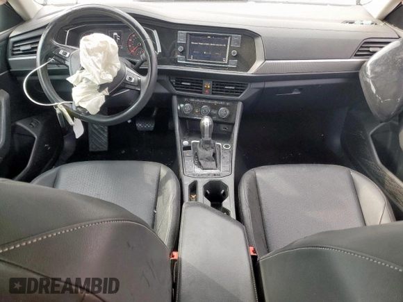 2019 Volkswagen Jetta S z VIN 3VWC57BUXKM123468, wystawiony jako Copart lot #51210175 z przebiegiem 55 999 mil mil oraz Szkoda całkowita • Salvage title. Historia ofert i sprzedaży dostępna na DreamBid. Obrazek 8.