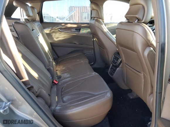 2016 Lincoln MKX Reserve with VIN 2LMTJ8LR1GBL82602, listed as a Copart auction lot 46711485 with 47,978 mi miles and Salvage Title. Bid and sale history available at carsss.com. Image 11.