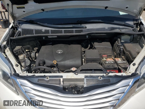 2017 Toyota Sienna XLE с VIN 5TDDZ3DC4HS160369, выставлен на аукционе Copart как лот 56485845 с пробегом 94 181 миль миль и Списание • Salvage title. История ставок и продаж доступна на DreamBid. Изображение 12.