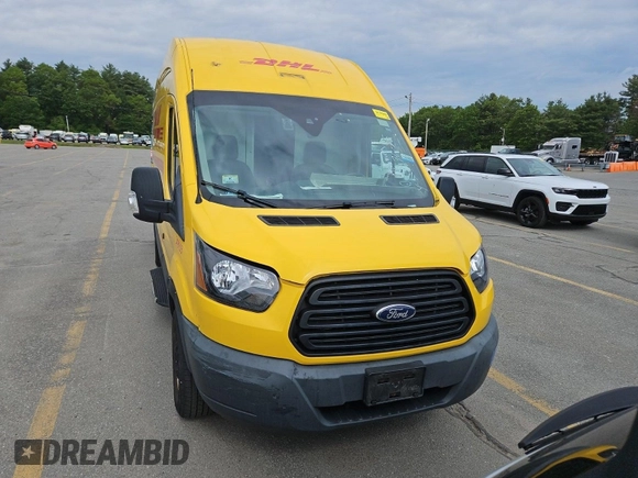 2019 Ford Transit z VIN 1FTYR3XM7KKA24824, wystawiony jako IAAI lot #42500762 z przebiegiem 75 307 mil mil oraz . Historia ofert i sprzedaży dostępna na DreamBid. Obrazek 31.