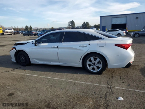 2020 Toyota Avalon Hybrid Limited with VIN 4T1D21FBXLU019044, listed as a Copart auction lot 41338375 with 118,062 mi miles and Salvage Title. Bid and sale history available at carsss.com. Image 2.