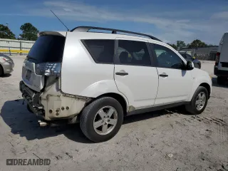 2007 Mitsubishi Outlander LS with VIN JA4MT31X77Z011292, listed as a Copart auction lot 52422345 with 250,535 mi miles and Non Repairable. Bid and sale history available at carsss.com. Image 3.